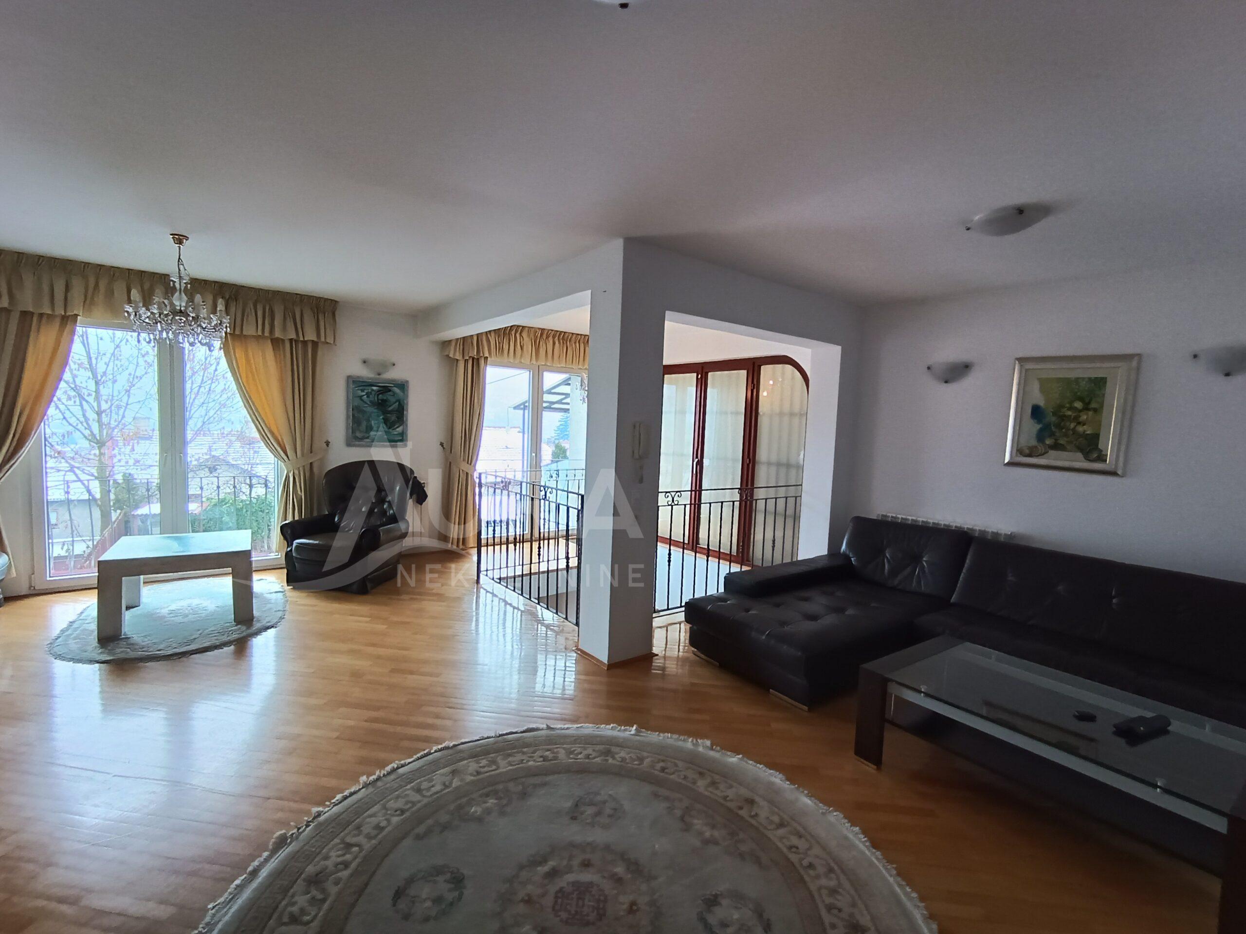 Extra house for rent / 250m2 /Sarajevo / Old town