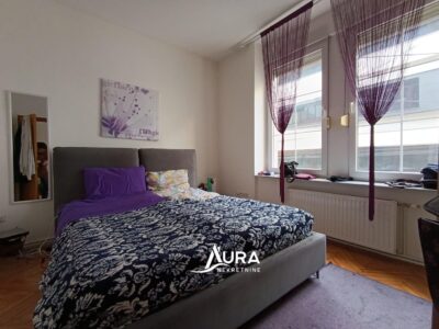 Dvosoban stan 44m2 / Stari Grad, Čobanija