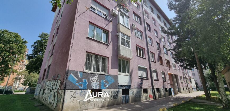 Dvoetažni stan / 1+4 / Grbavica, Novo Sarajevo