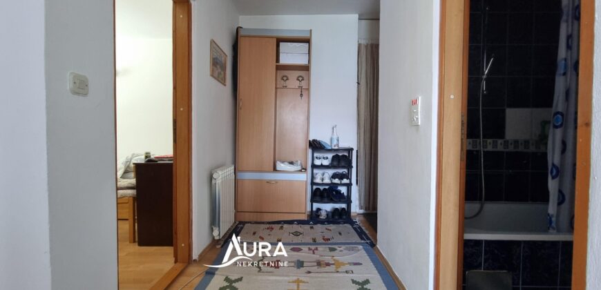 Dvoetažni stan / 1+4 / Grbavica, Novo Sarajevo