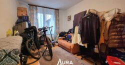 Stan sa parkingom u srcu grada / Centar