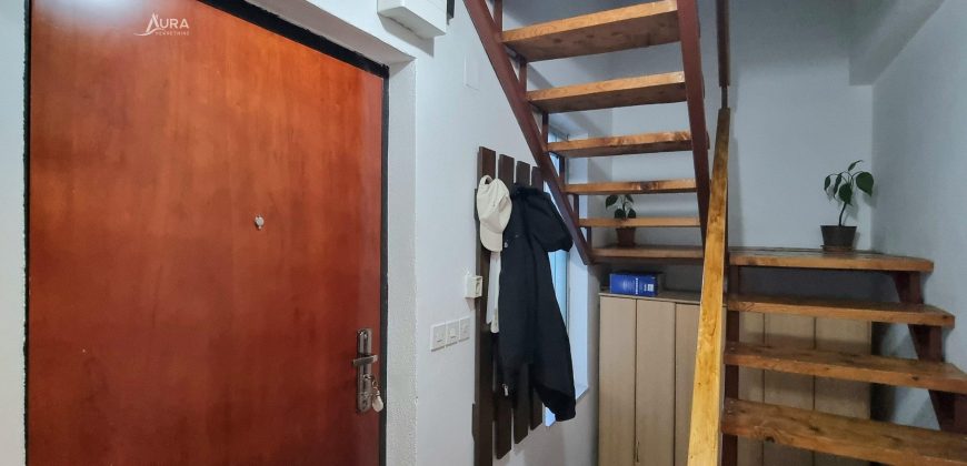 Kuća na prostranom placu / Ilidža
