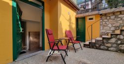 Stan sa dvorištem / Centar