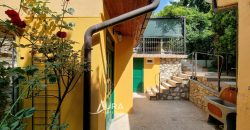 Stan sa dvorištem / Centar