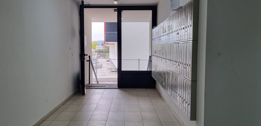 Nov i namješten stan / Ilidža