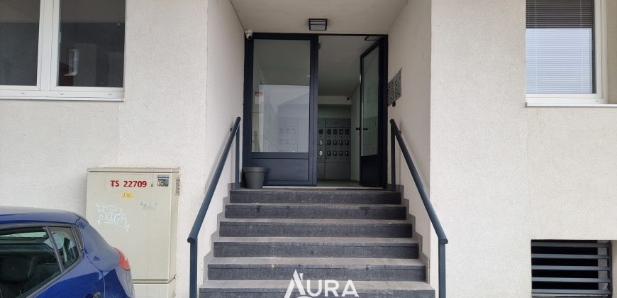 Nov i namješten stan / Ilidža