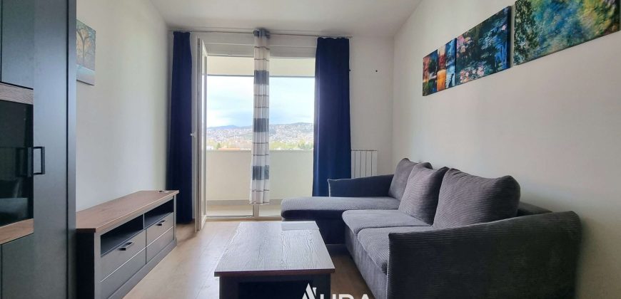 Nov i namješten stan / Ilidža