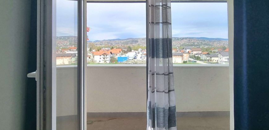 Nov i namješten stan / Ilidža