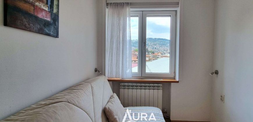 Namješten stan 43m2 (47m2) / Mejtaš, Centar