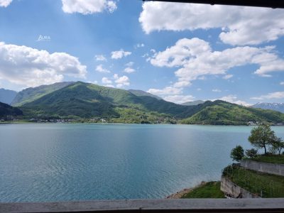 Zemljište sa pogledom / Ostrožac, Jablanica