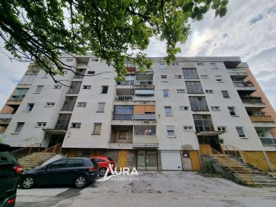 Top stan 38m2 (43m2) / Novi Grad