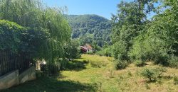 Zemljište 1.600 m2 / Stari Grad, Faletići